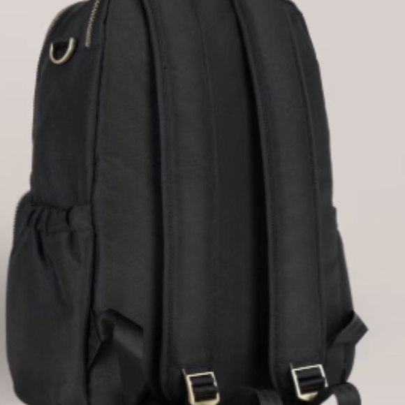 JUJUBE ZEALOUS BACKPACK - BLACK CHROMATICS